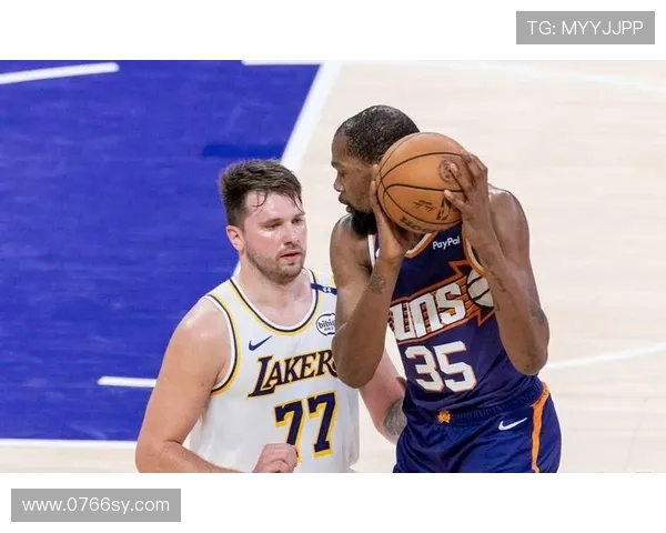 NBA激战杜兰特21分东契奇砍下33分11助攻湖人主场力克太阳 NBA激战杜兰特21分东契奇砍下33分11助攻湖人主场力克太阳